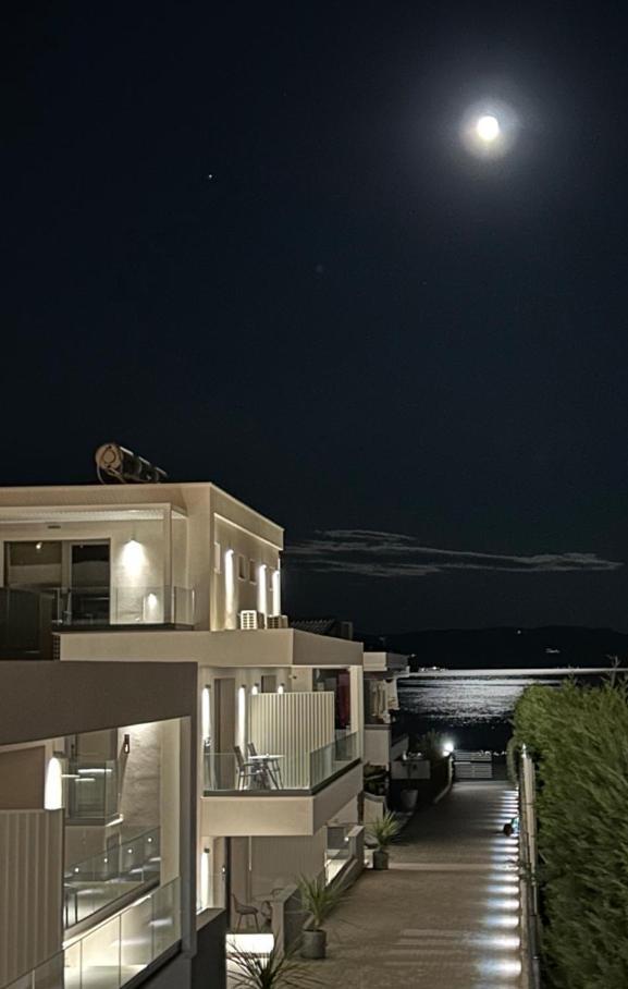 الشقق الفندقية Nea Iraklitsaفي  Sealuxe Living المظهر الخارجي الصورة